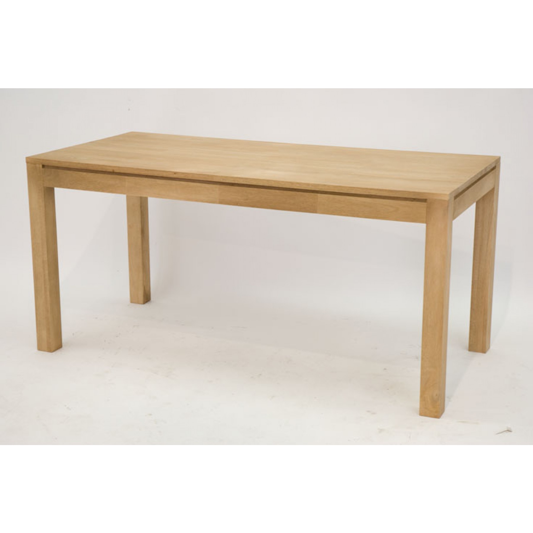 Bricolage d’une table de bureau simple
