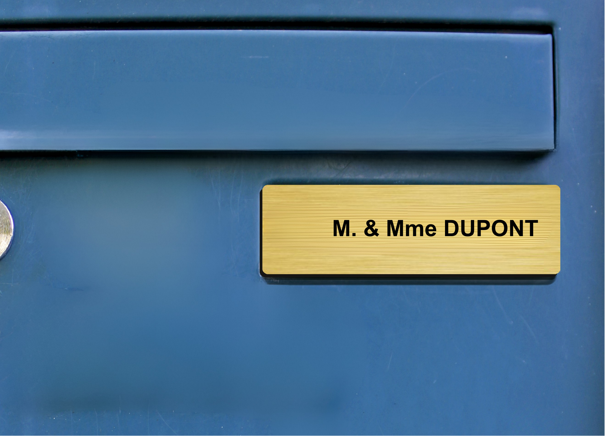 Comment bien choisir sa plaque de boîte aux lettres ?