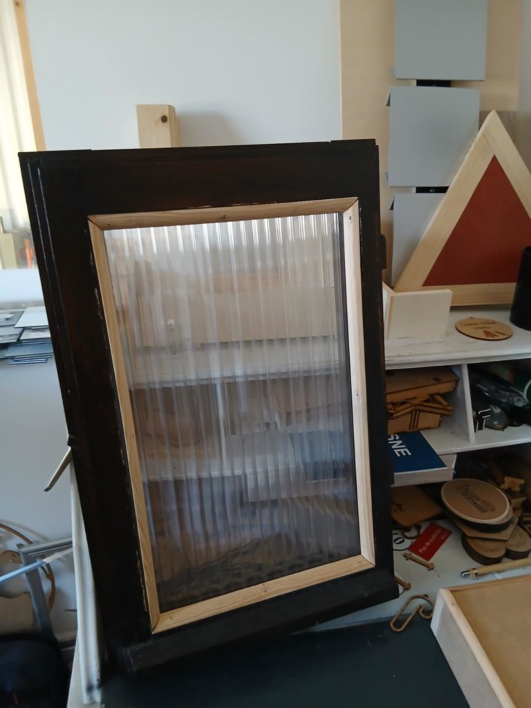 Solution provisoire en polycarbonate alvéolaire