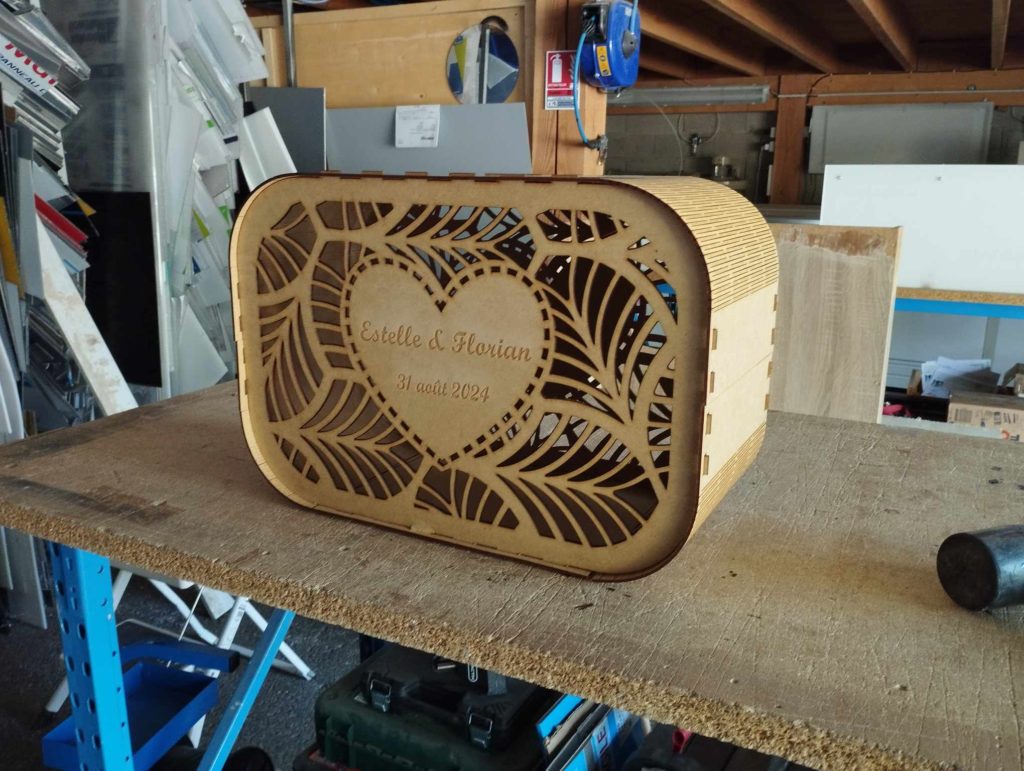 Urne en bois, personnalisée, Mariage bohème